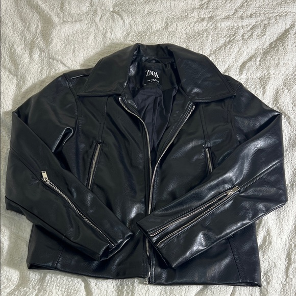Zara Jackets & Blazers - Zara Sleek Black Biker Jacket size XS